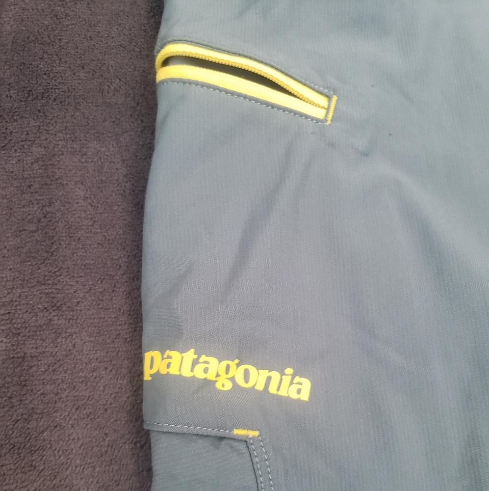 SOLD Men's 34 (L) Patagonia RPS Rock Climber Pants - Picture 2 of 7